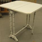 757 4422 DROP-LEAF TABLE